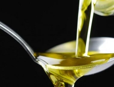 7 επιχειρήσεις πήραν σήμα ελληνικής ελιάς και ελαιολάδου - «Φρένο» στο χύμα ελαιόλαδο